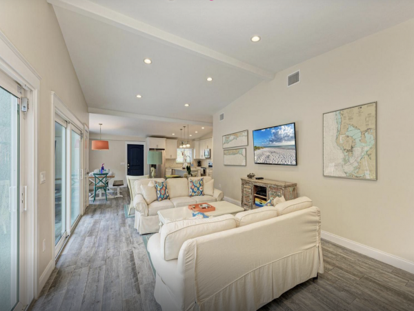 Anna Maria Island Vacation Rentals - Florida Gulf Coast Beach Homes with Pool